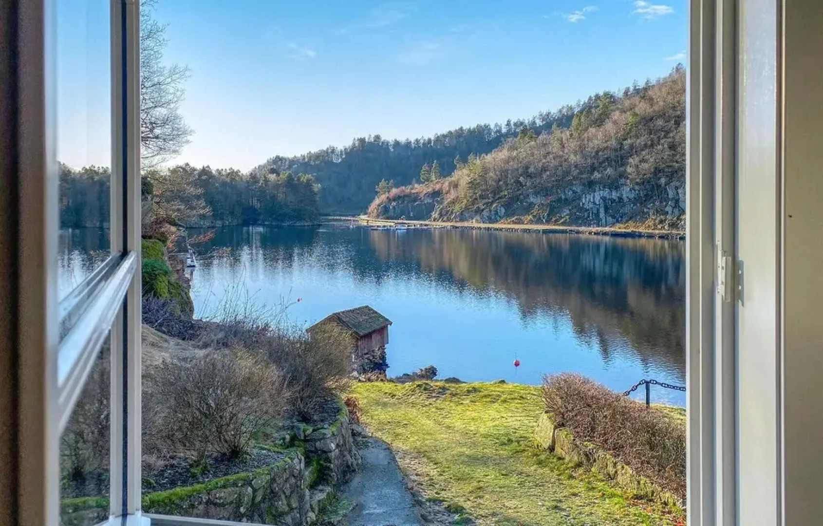 Beautiful Home in Lyngdal With 2 Bedrooms and Wifi