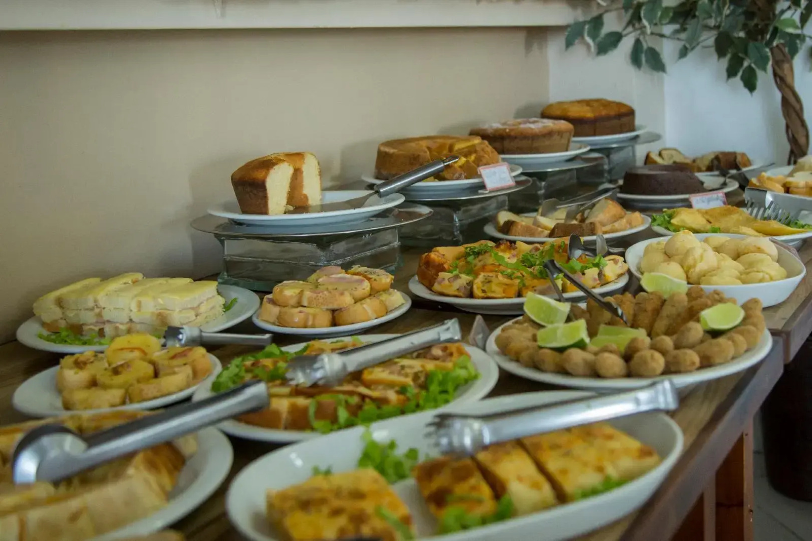 Hotel Casablanca Suites