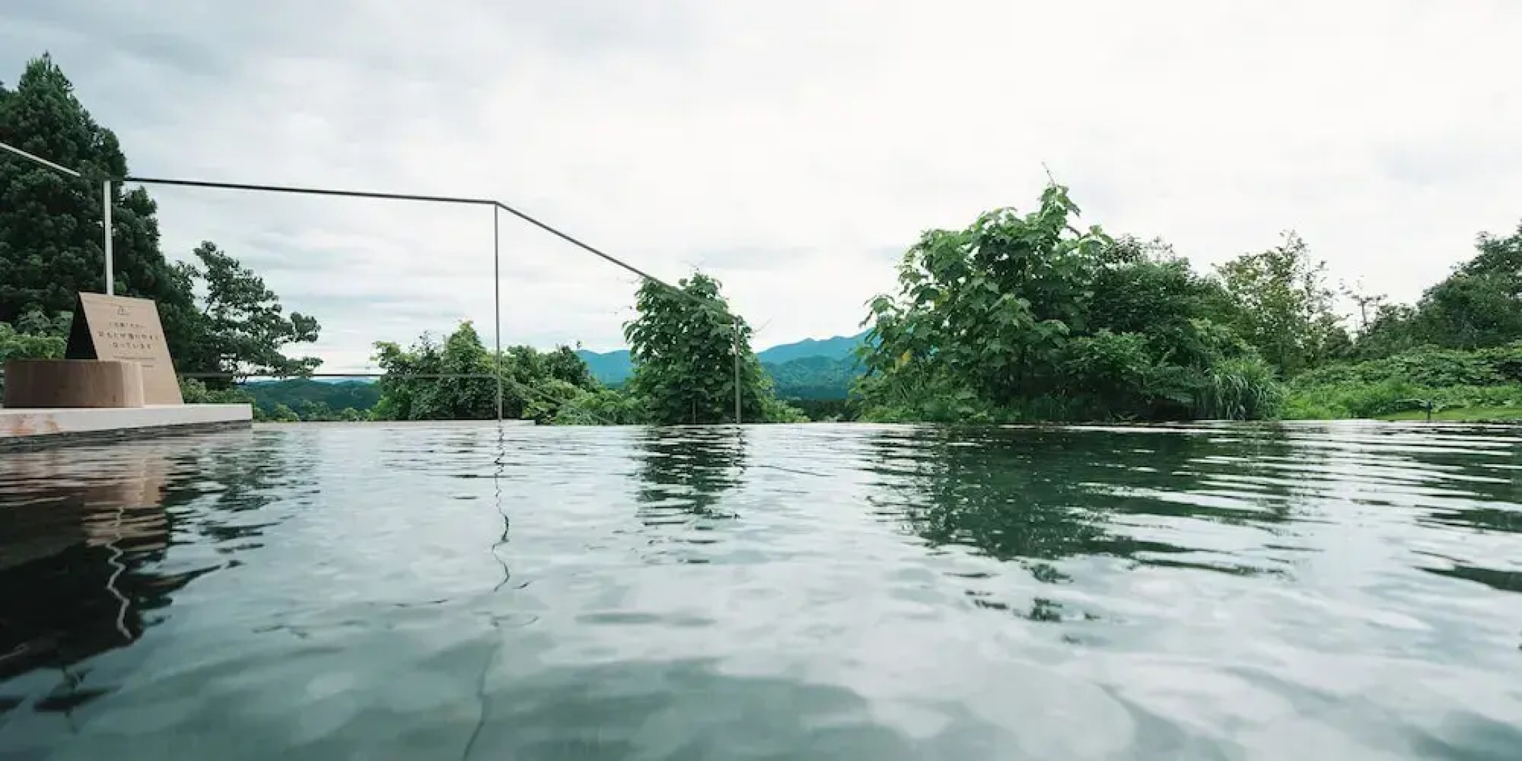 Snow Peak FIELD SUITE SPA HEADQUARTERS