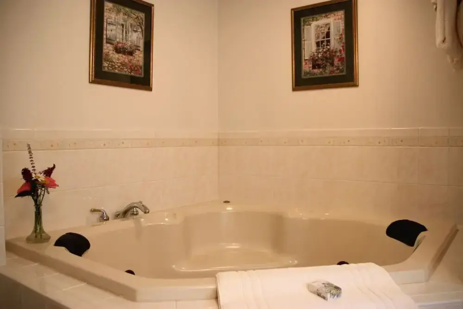 Hickory Bridge Farm Restaurant