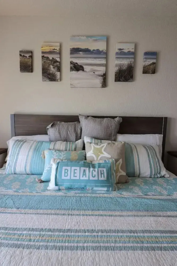 Superb Home With Private Walkover to Beach