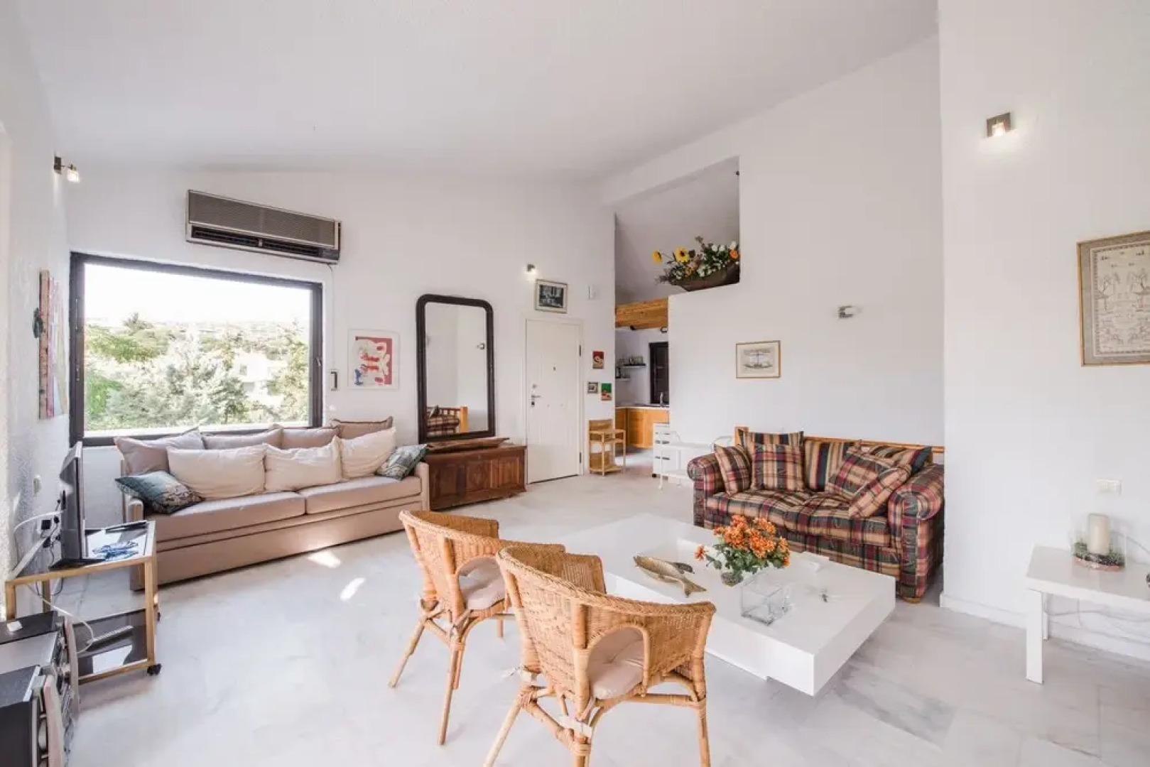 Poseidon's White Villa I