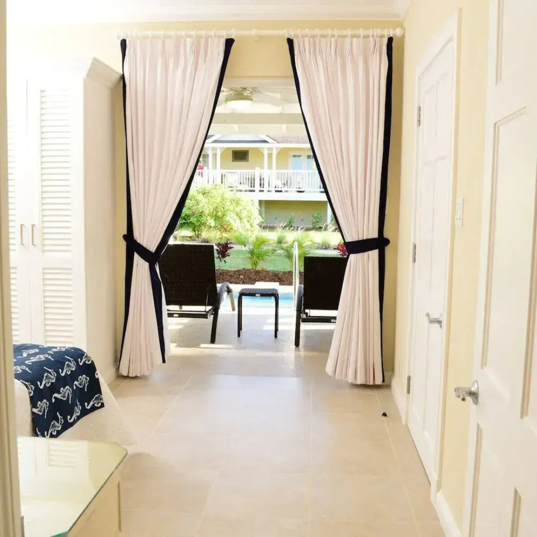 Villa Vuemont - Peaceful 3 Bedroom Villa With Pool