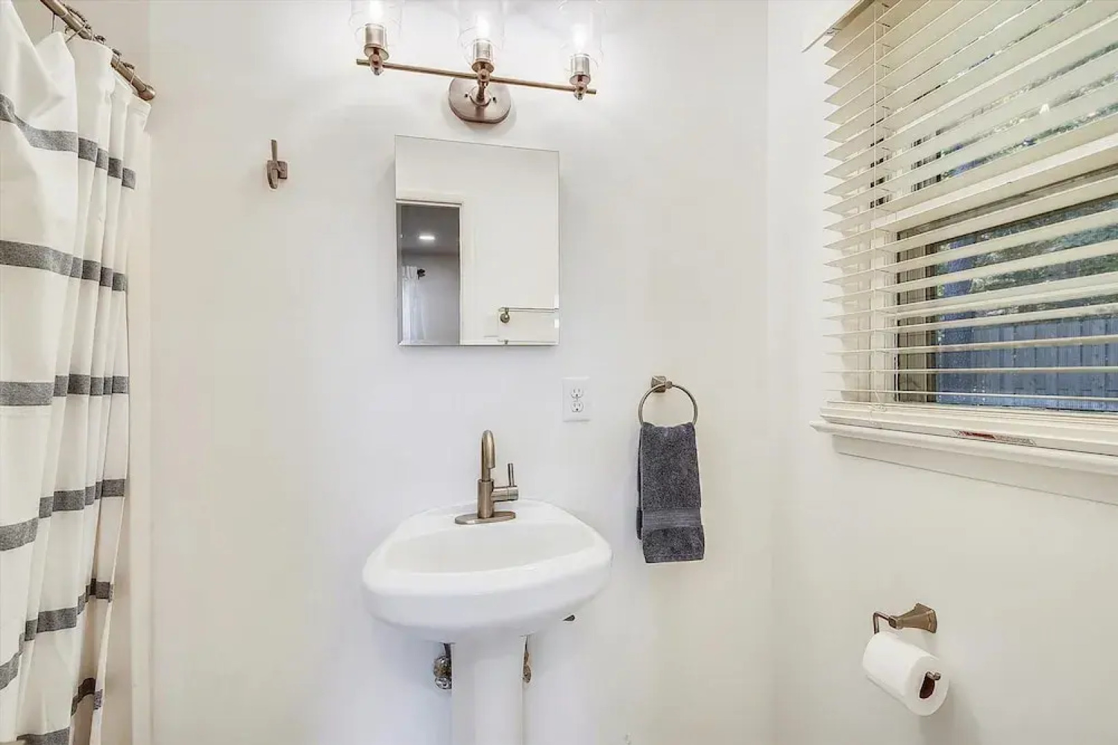 336 Hickman Street by Long & Foster