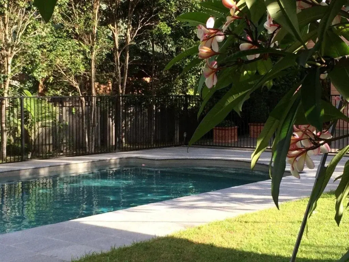 Arabella Garden Inn Motel