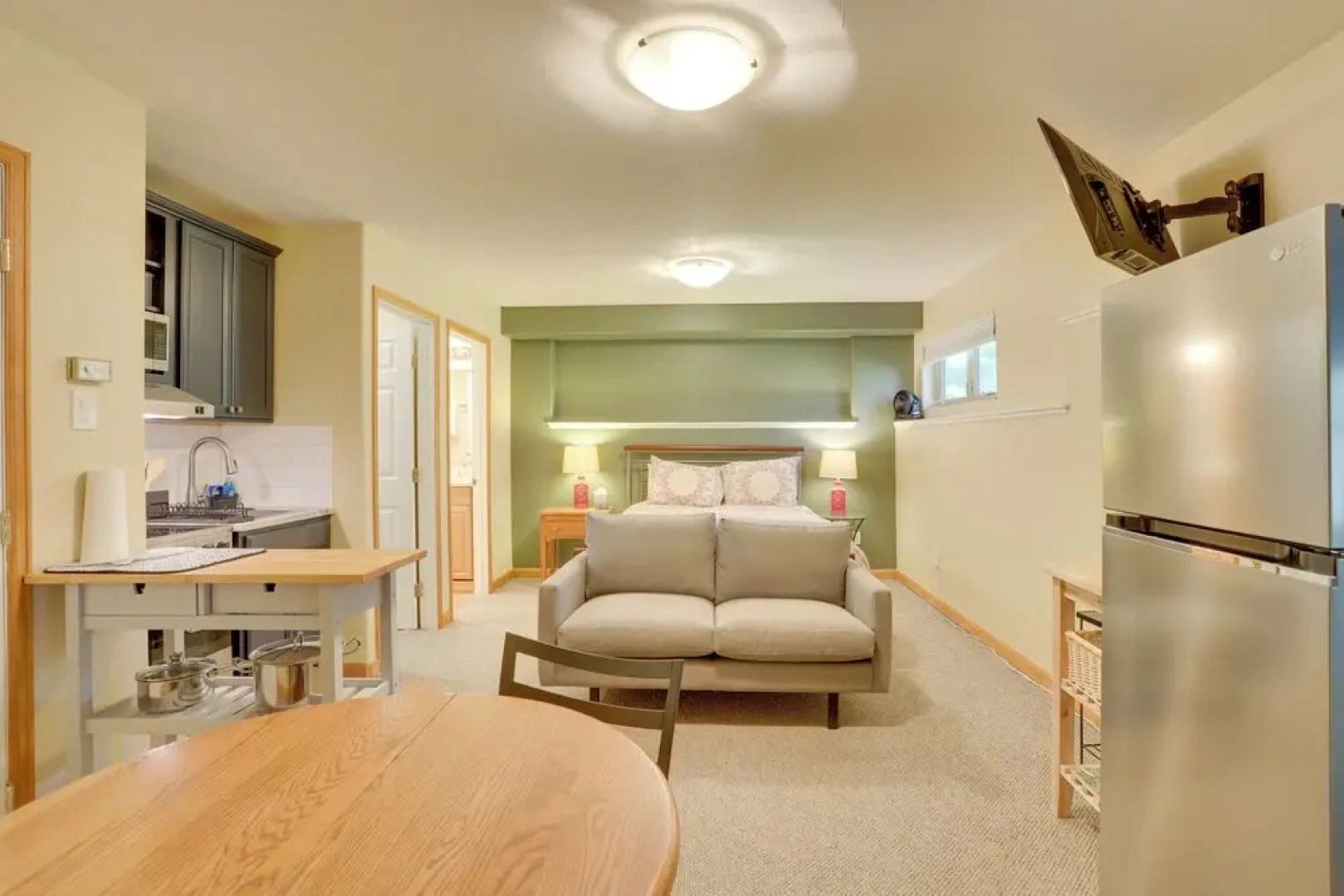 Studio in Edwards ~ 4 Mi to Beaver Creek Resort!