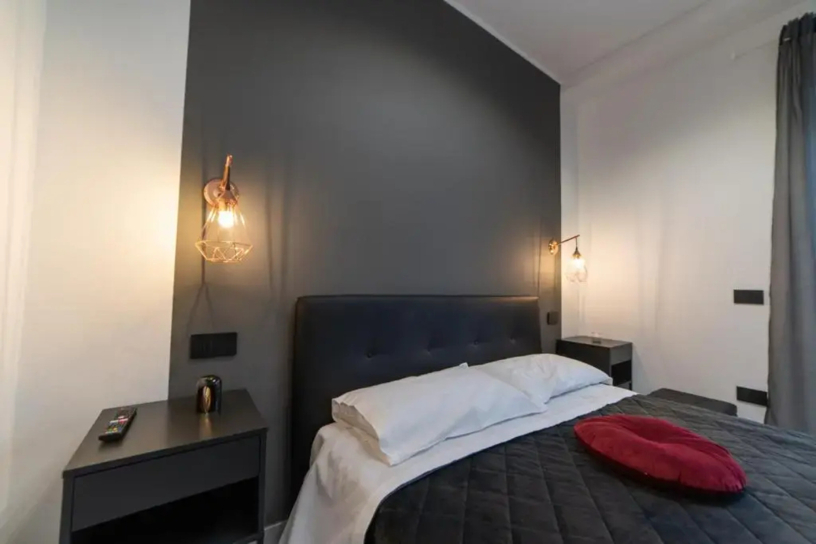 Houses & Rooftop Pompei - Sky