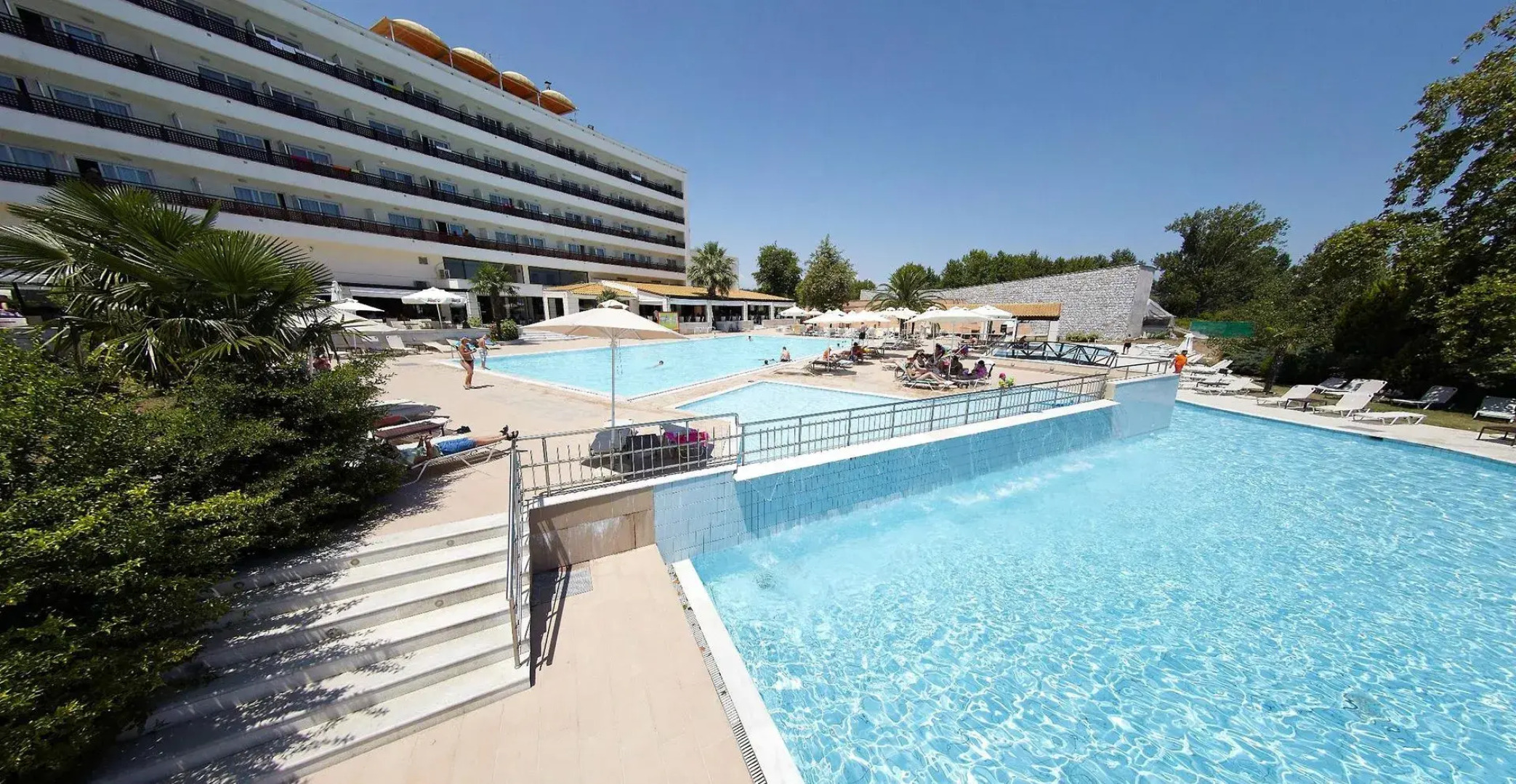 Olympian Bay Grand Resort