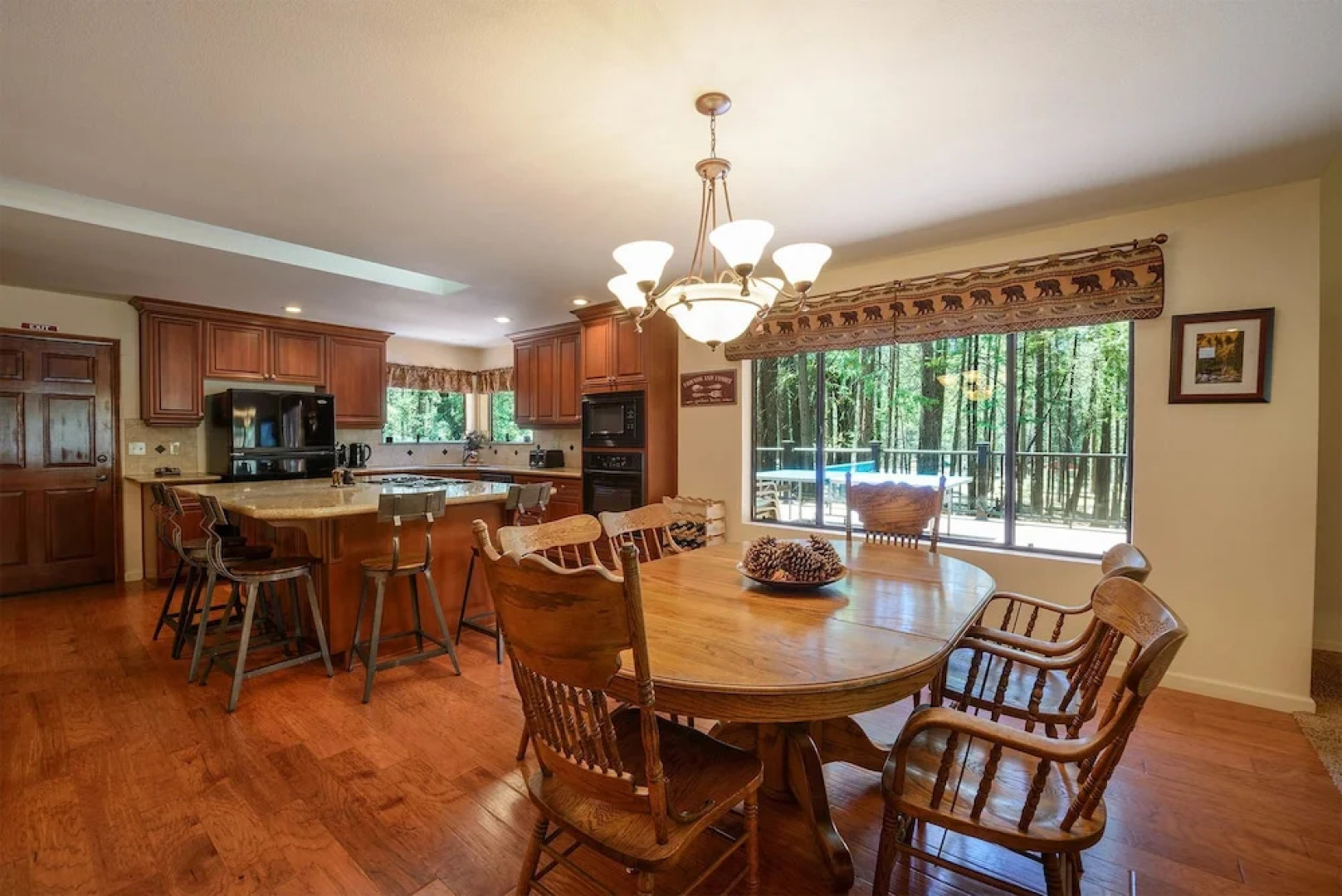 Yosemite Scenic Wonders - Wawona Area