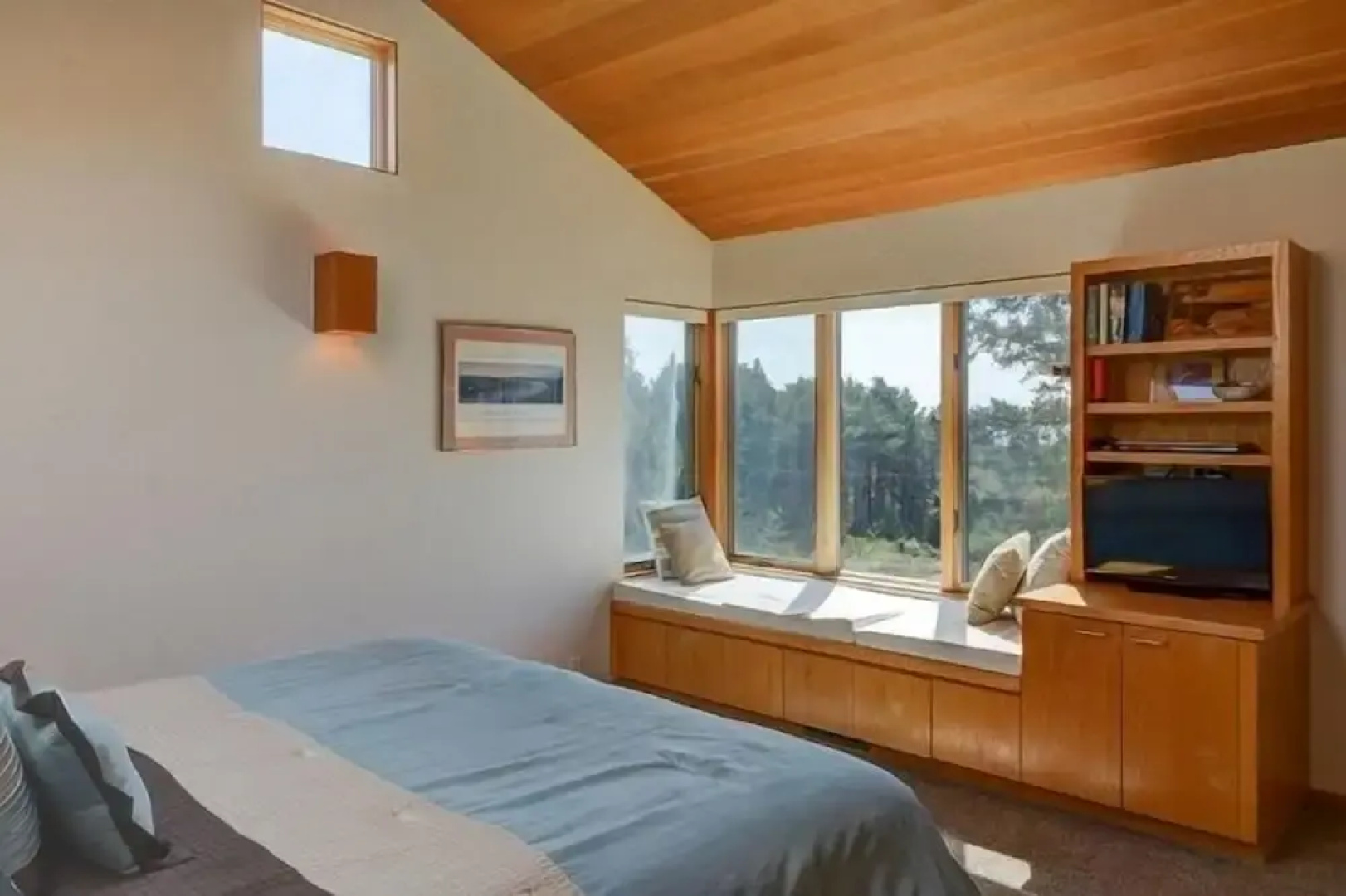 Moonshadow 3 Br home by RedAwning