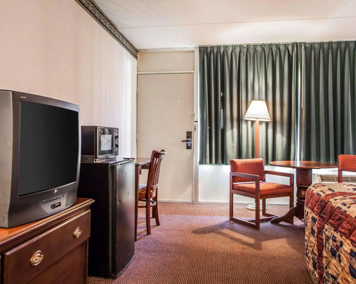 Red Roof Inn Reading