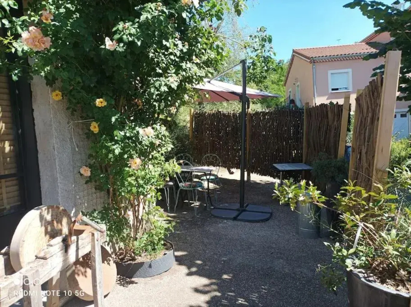 LES TONNELLES DE MANAL Charmante maison d'hôtes, sérénité absolue