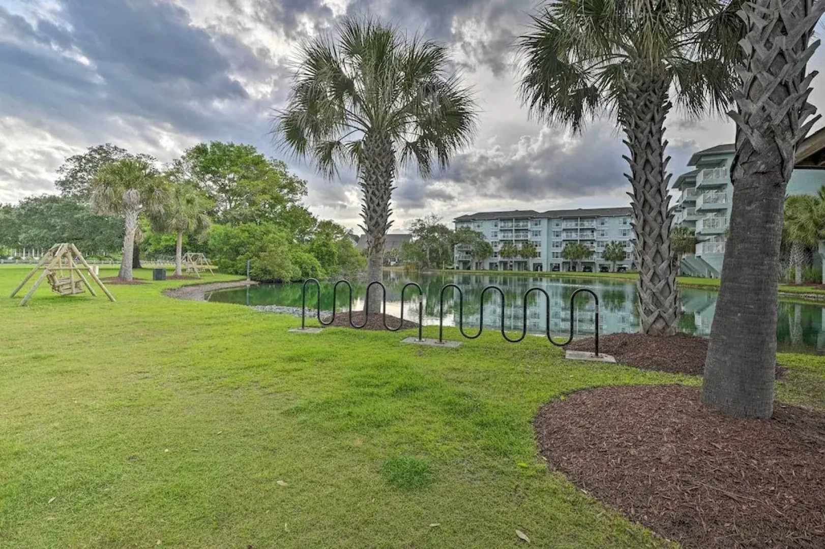 Summerhouse Villas Condo With Resort Amenities!