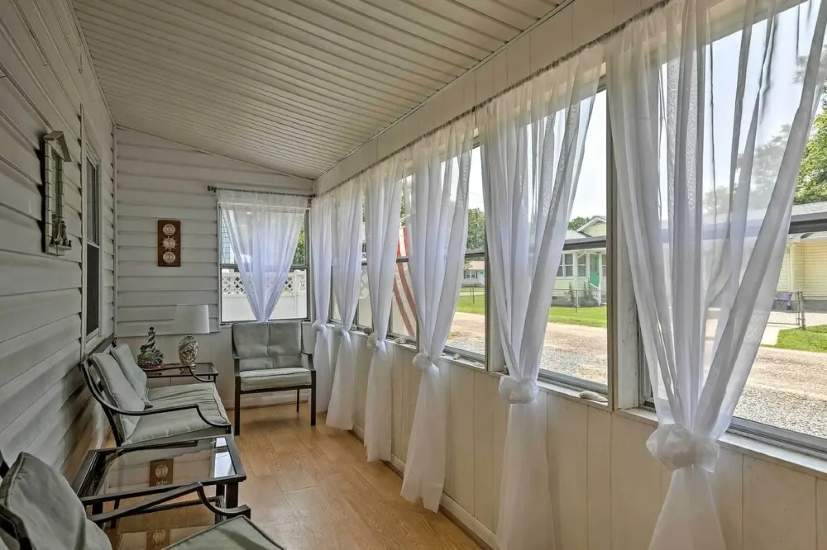 'the Blue Crab Cottage' - 3 Blocks From The Beach!