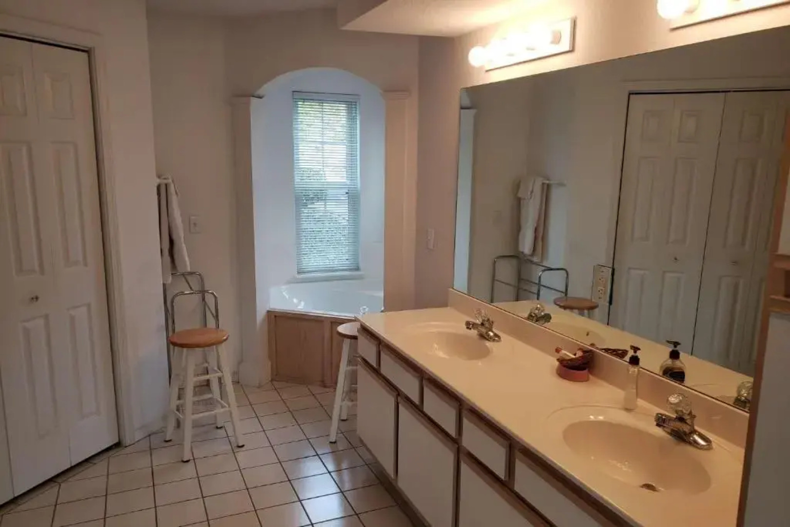 Ozark Mountain 2BDR 1401