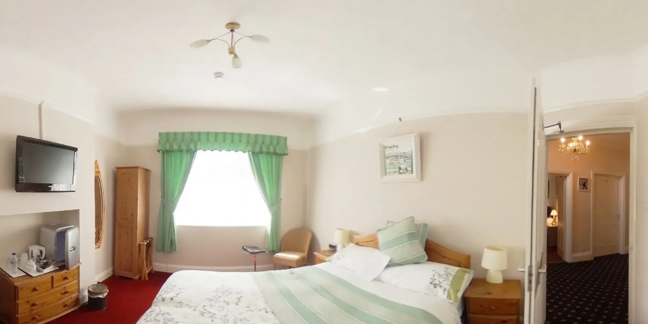 The Rosscourt - Adults only