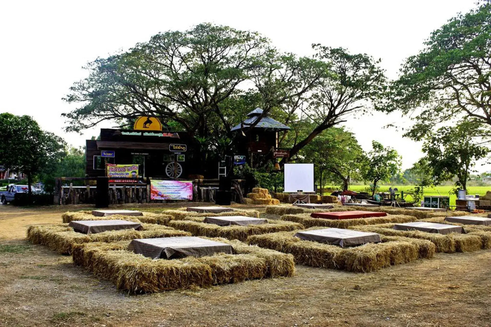 Resort Railumpoo Farm and Camping