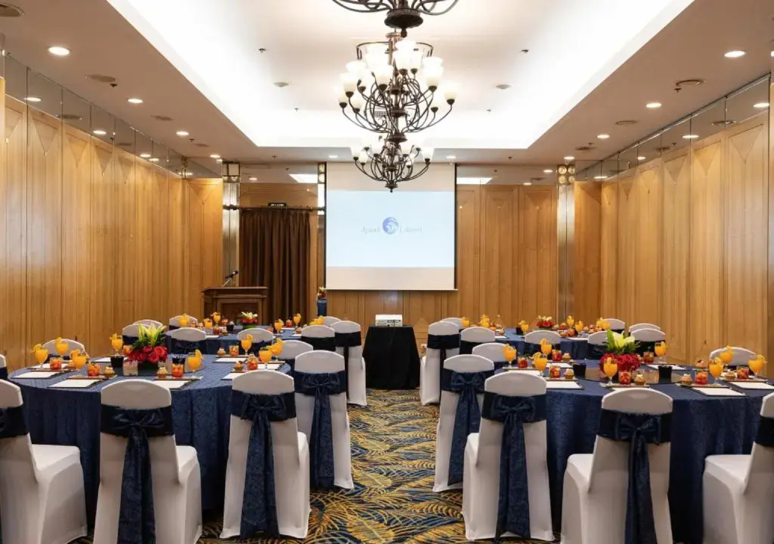 JPark Island Resort & Waterpark