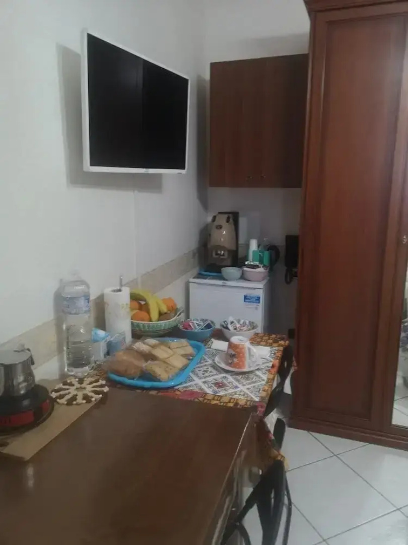 Antico Portale Host Roberto