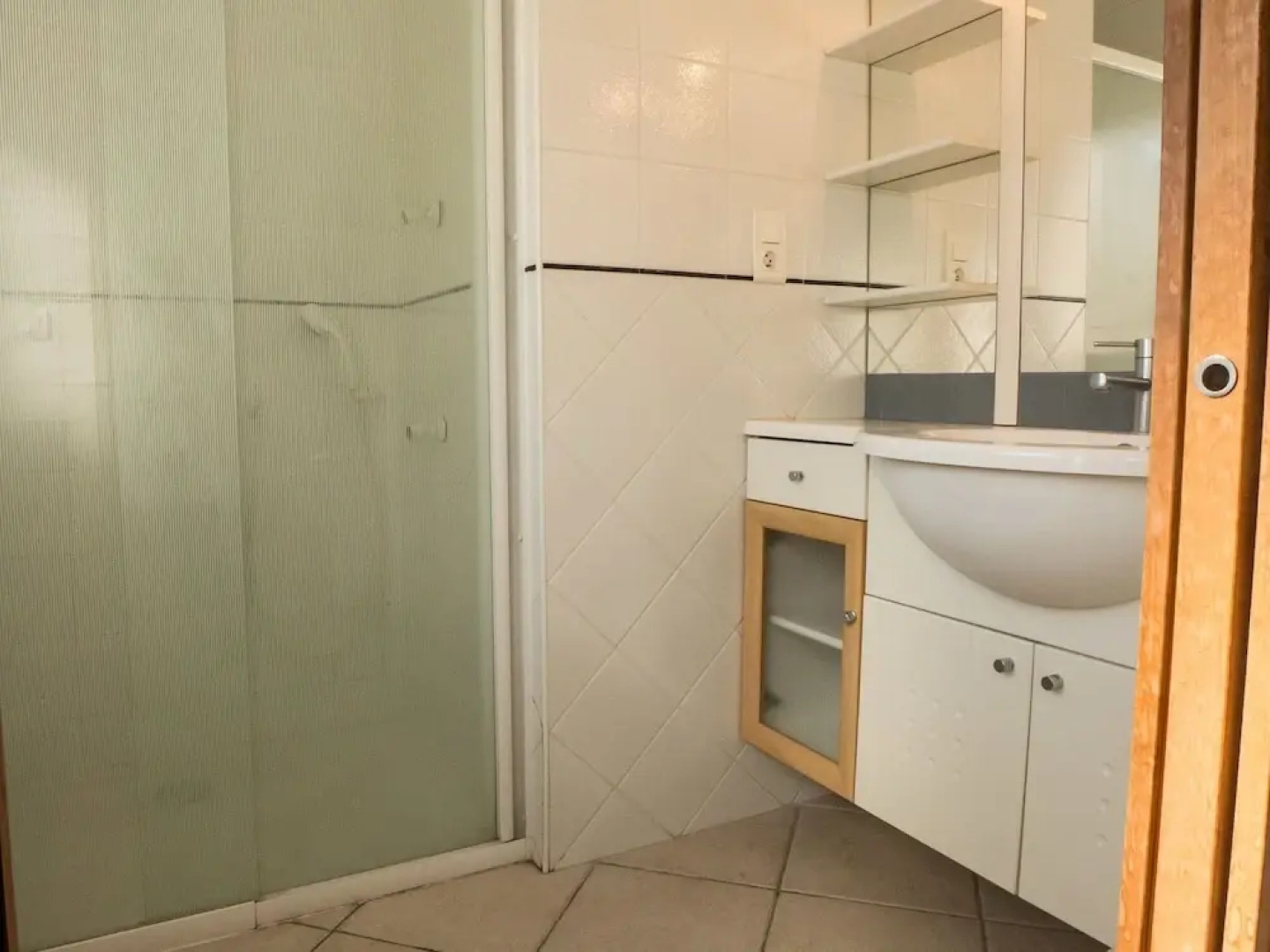 very comfortable house, located between Raissac and Canet d'Aude