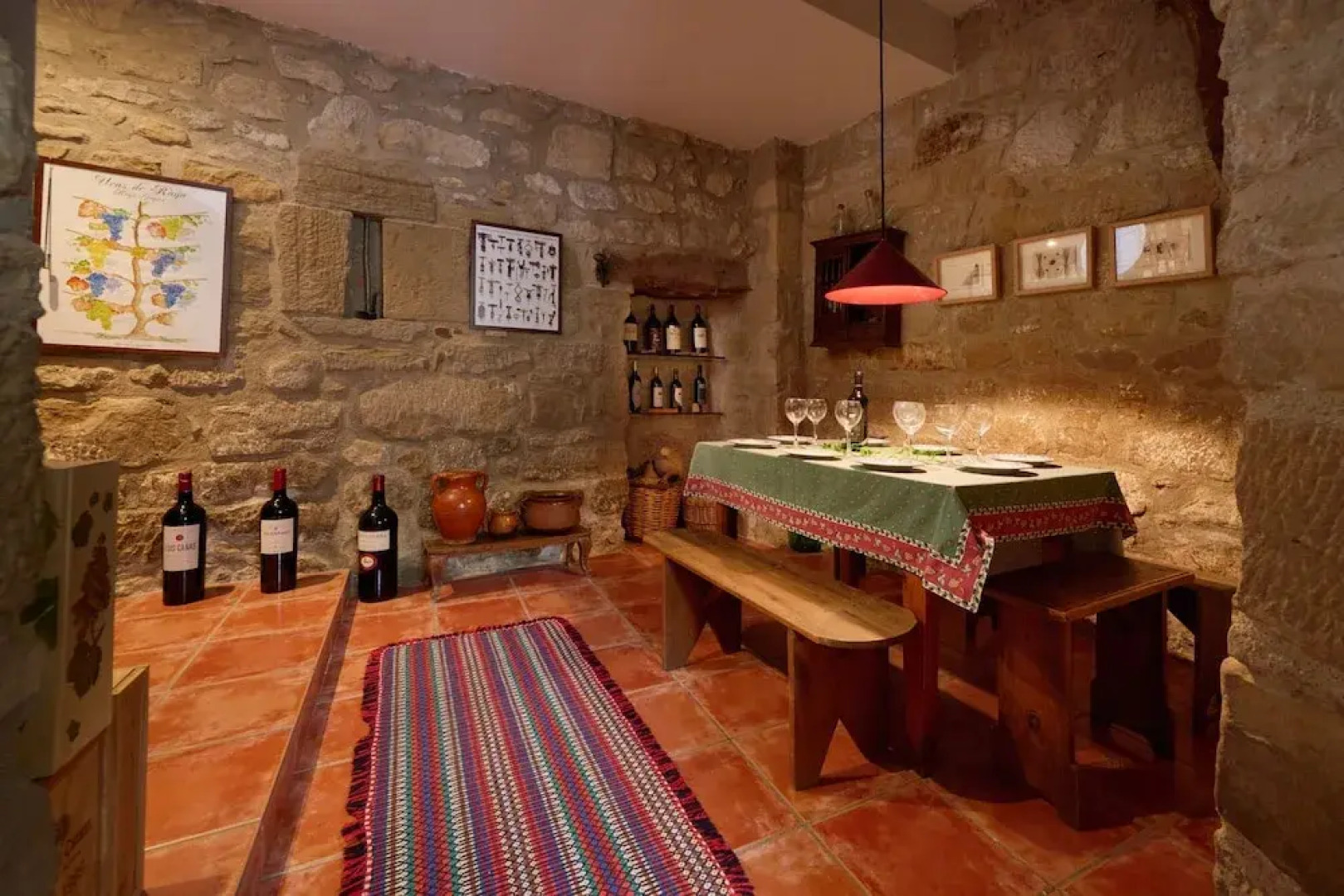 Wine Escape by Fidalsa