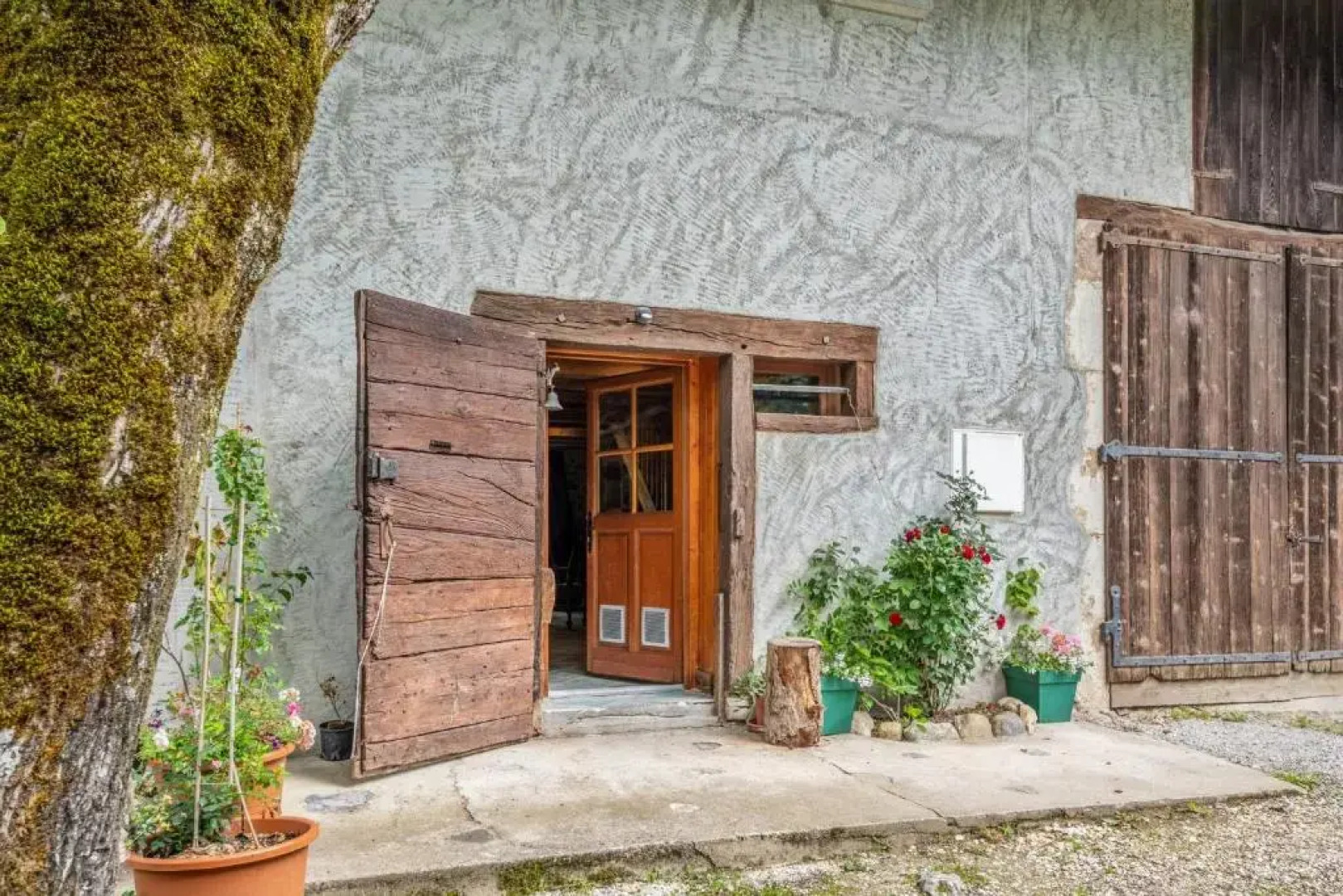 Cosy flat in an old farmhouse with garden in Seynod - Welkeys