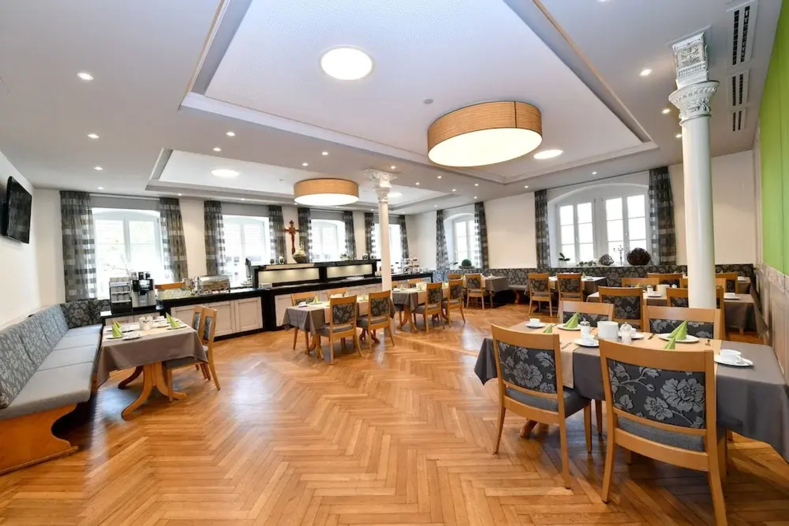 Landgasthof & Land-gut-Hotel Zur Rose