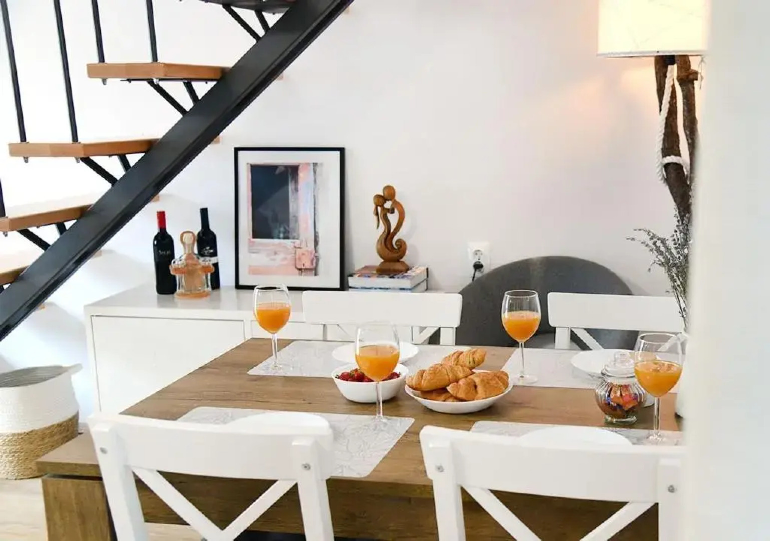 Apartment D & Studio L