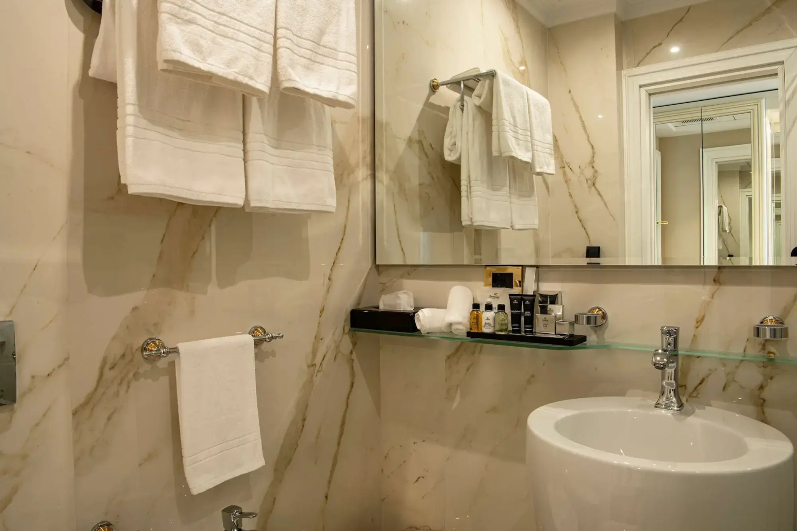 Radisson Collection Morina Hotel, Tirana