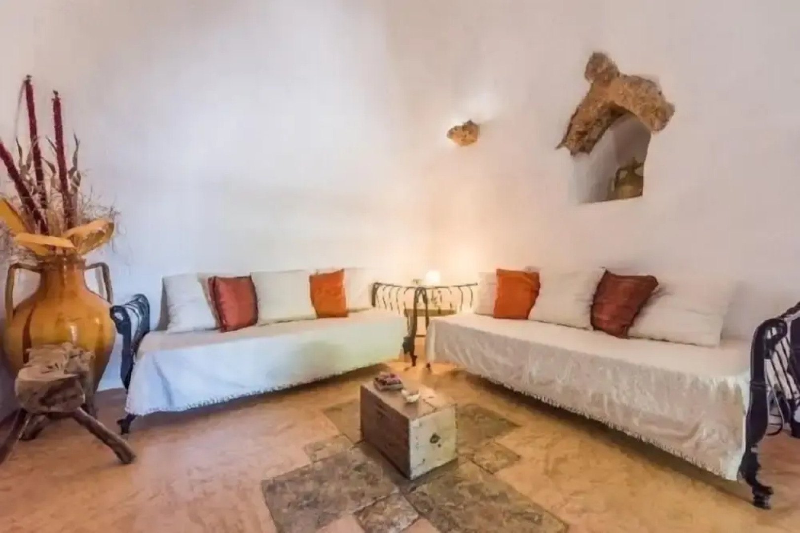 Tia Maria Country Inn