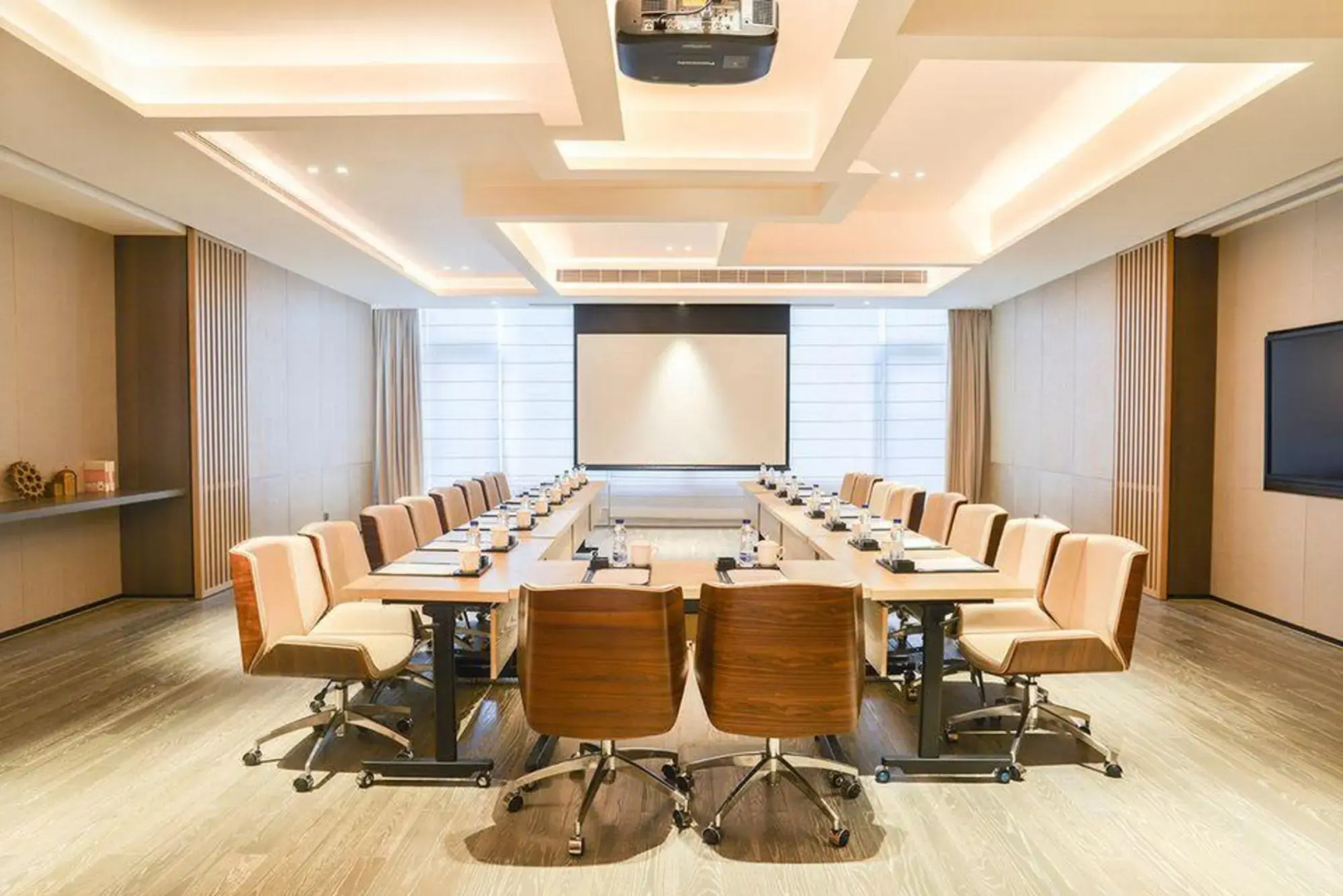 Hotel Plaza Carnival Qingdao