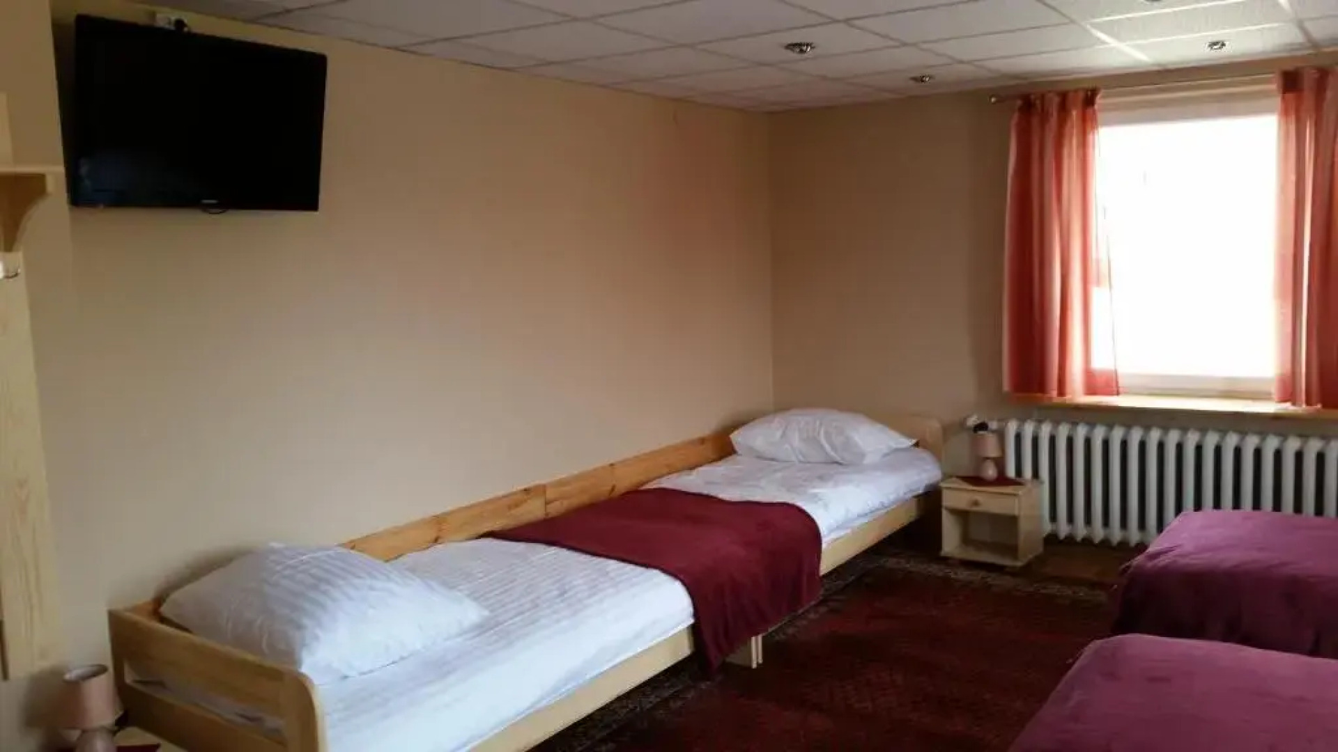 Pokoje gościnne vis a vis Retro