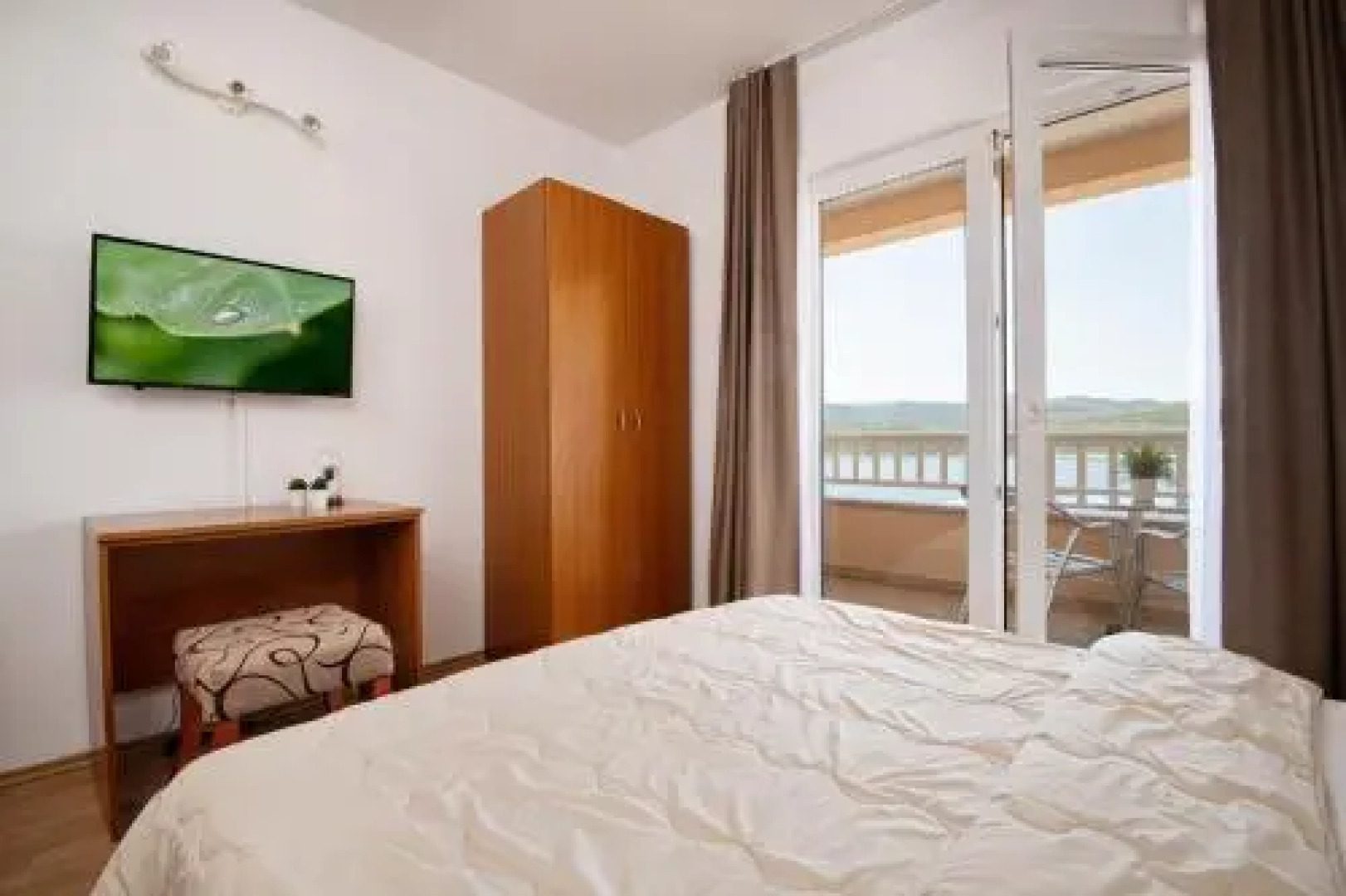 Apartments Knežević