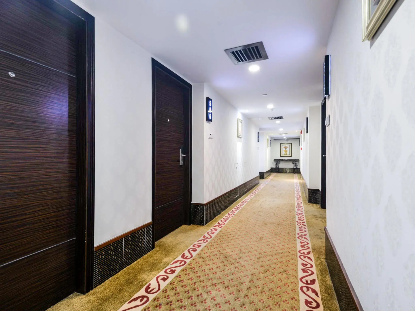 New World Hotel