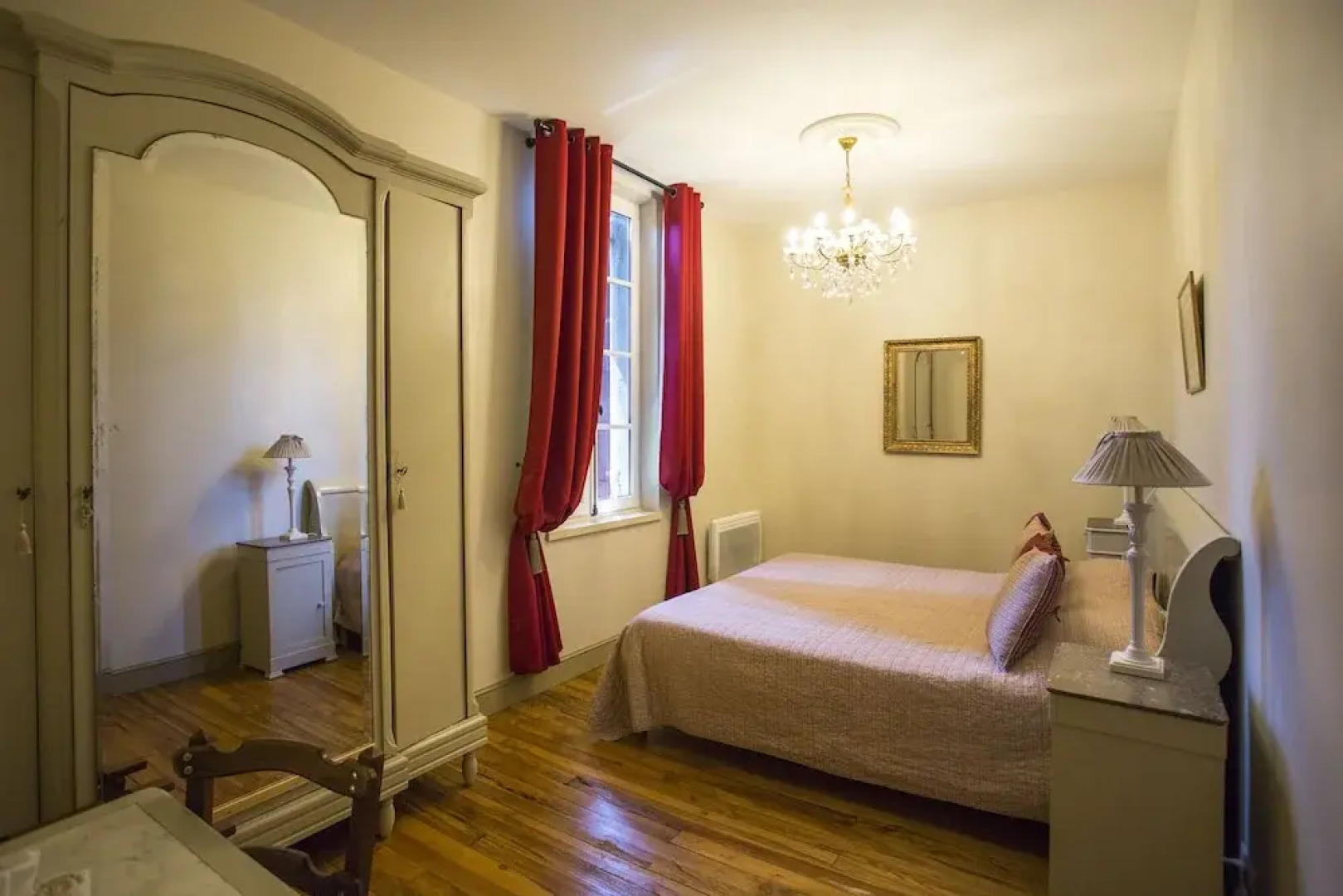 Les Hauts de Condom Appartements Climatisés Venez respirez l'air Gersois Vive le Slowtourisme