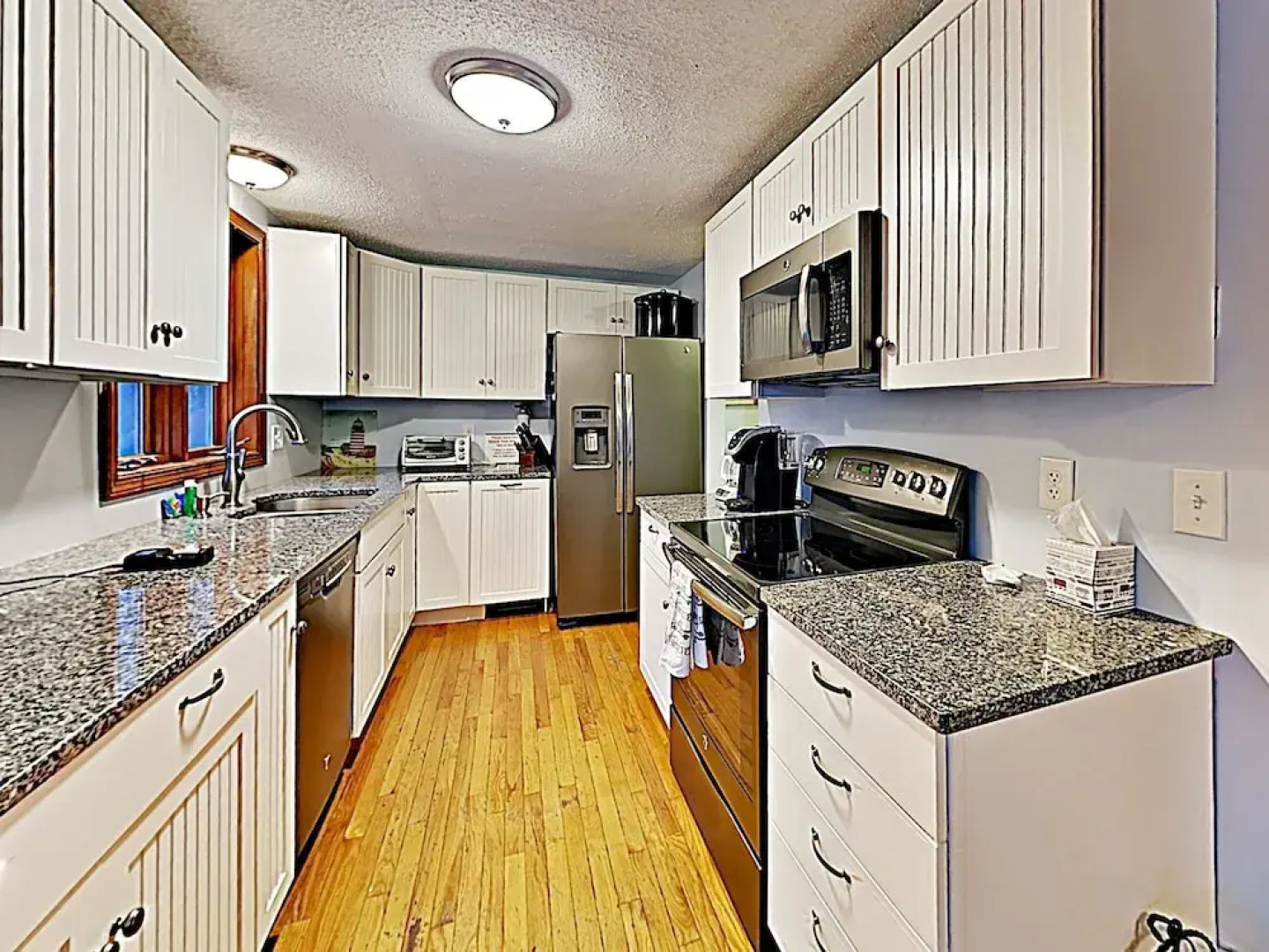 Spacious Home in Hyannis by RedAwning