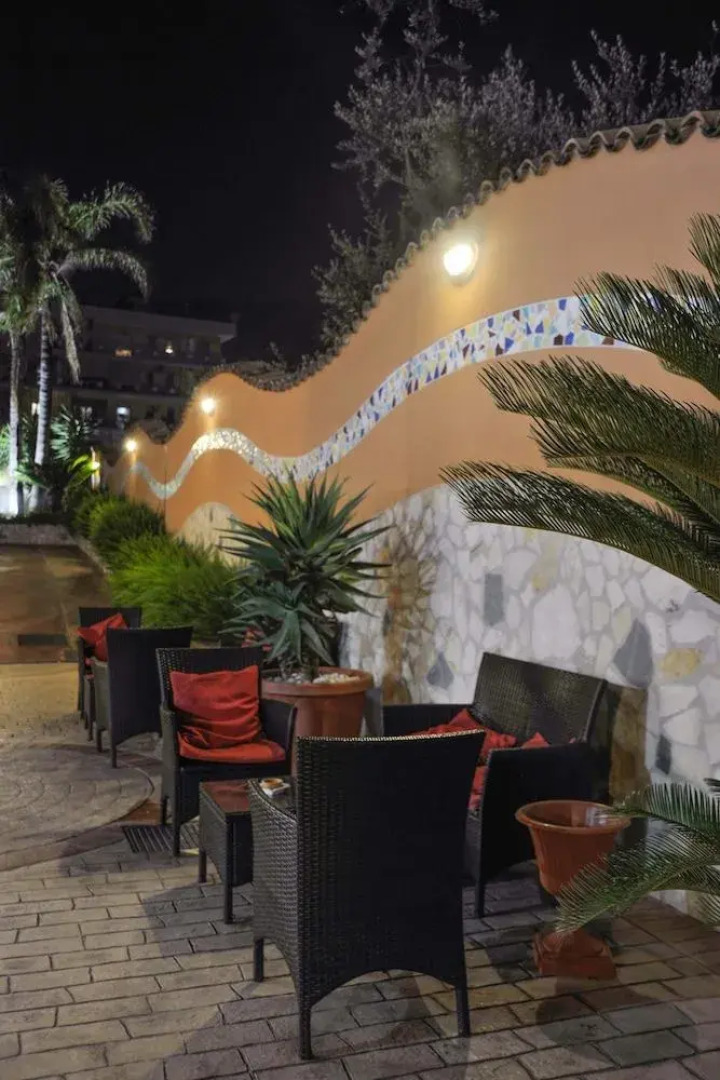 Nova Resort Hotel & Residence