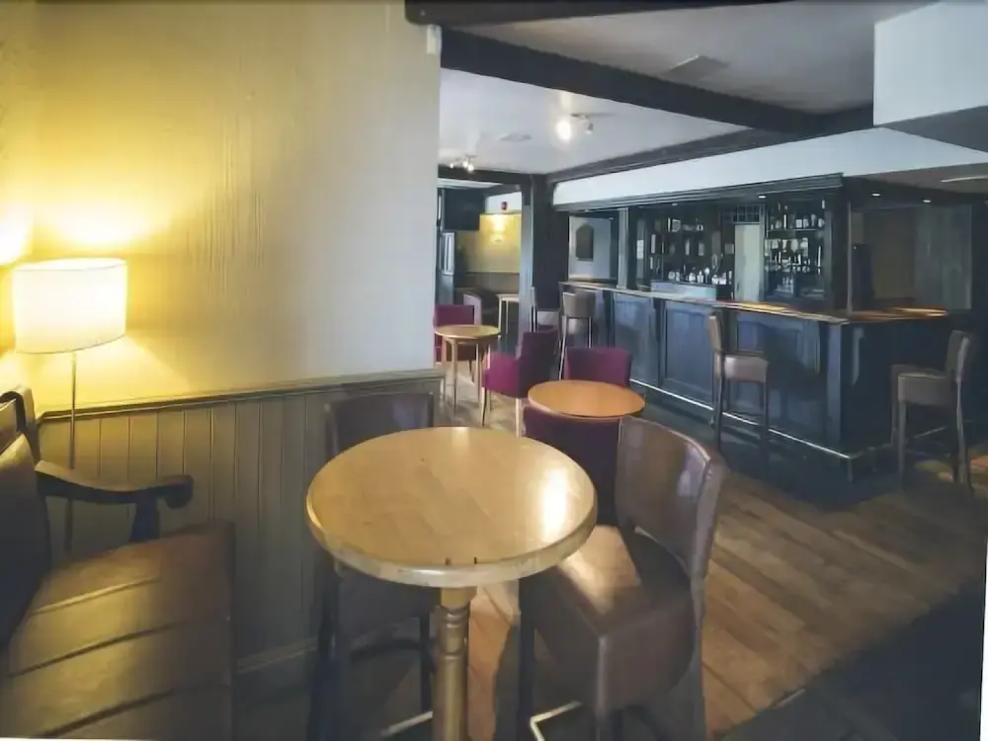 Kellys Inn