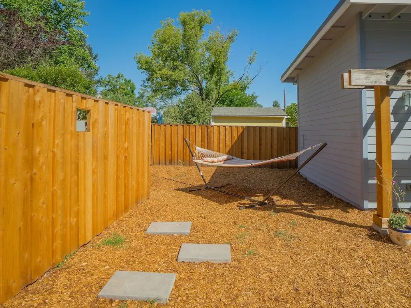 503 Cherry Ave Home 2 Bedrooms 2 Bathrooms Home