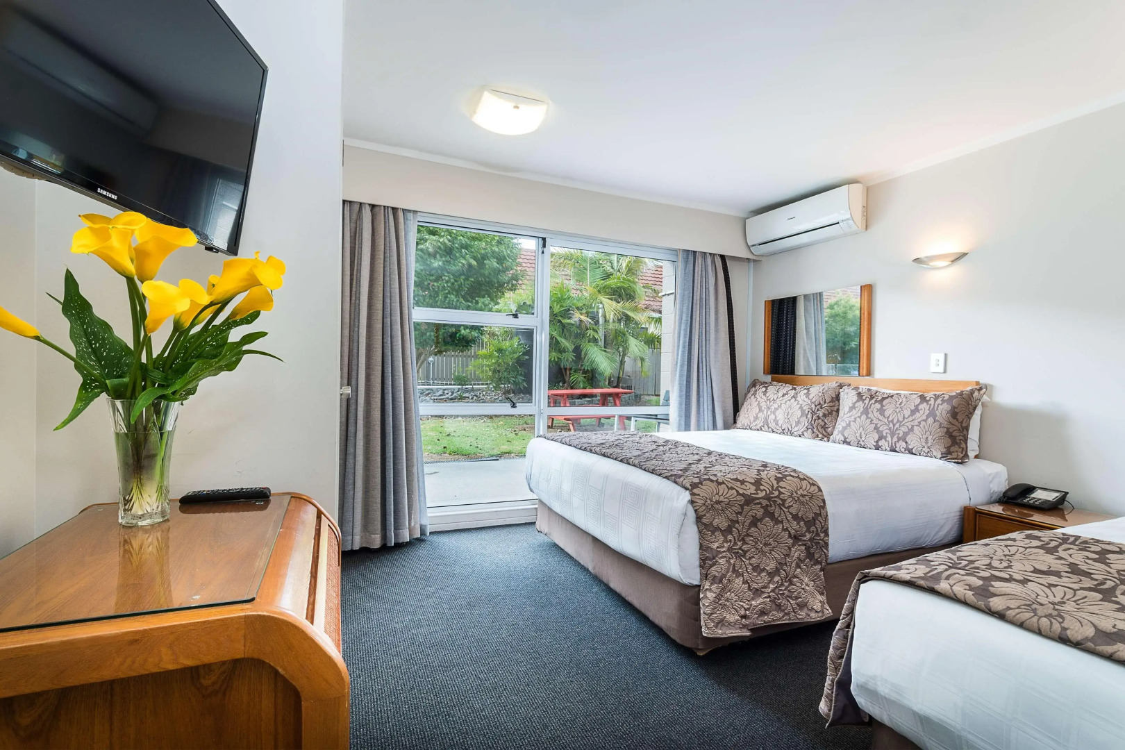 Best Western Newmarket Inn & Suites