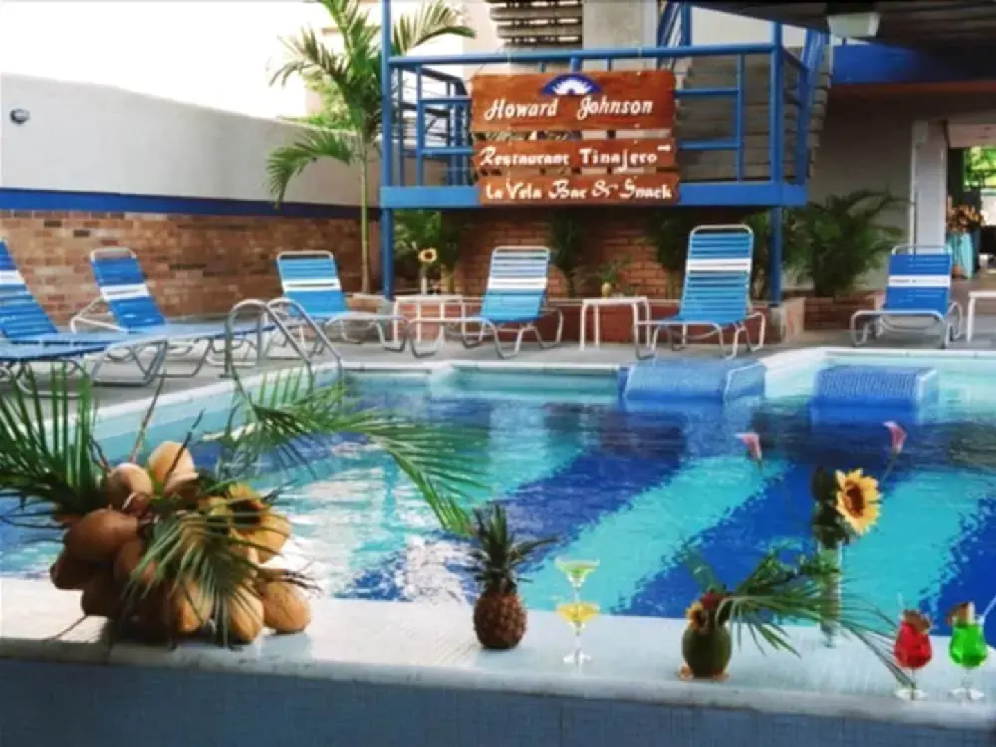 Howard Johnson Tinajeros
