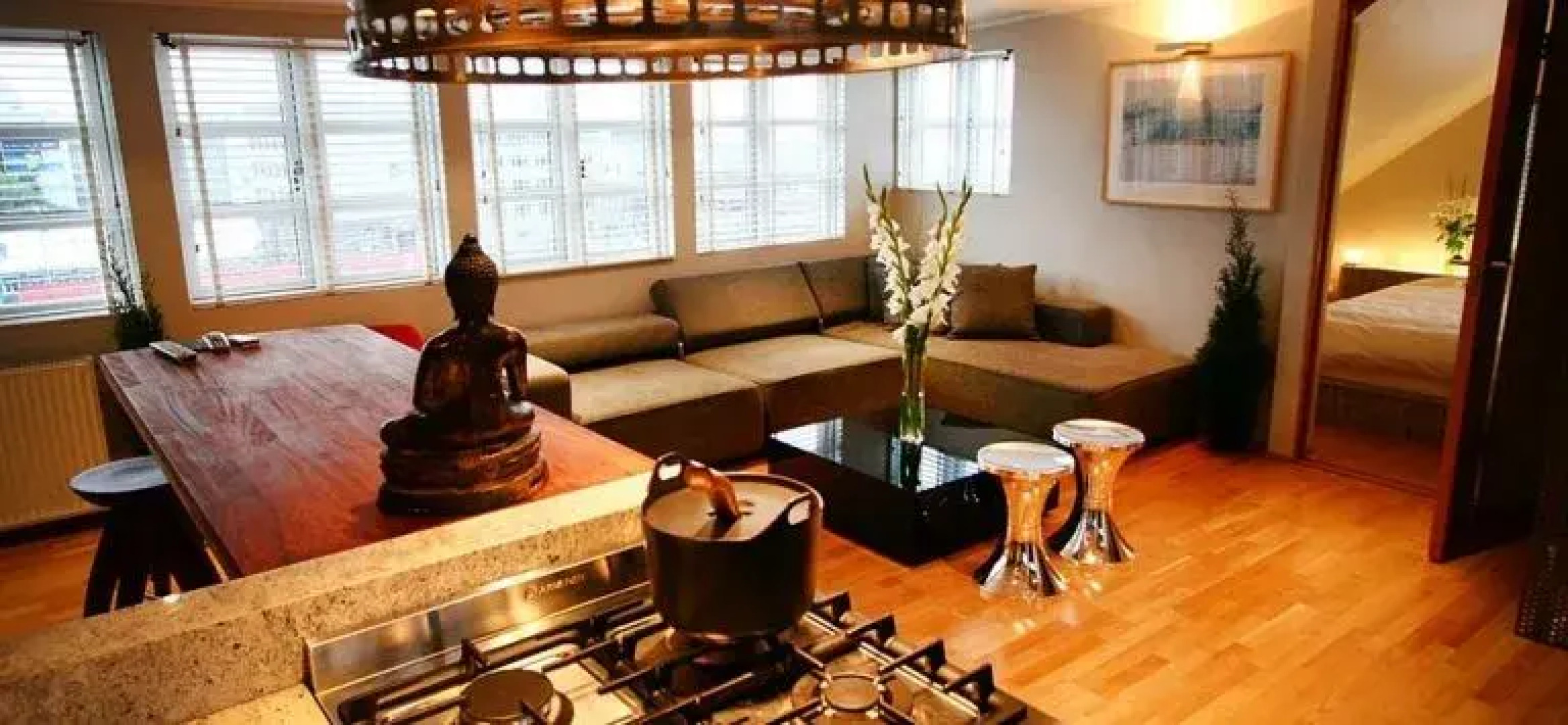 Home Luxury Apartments