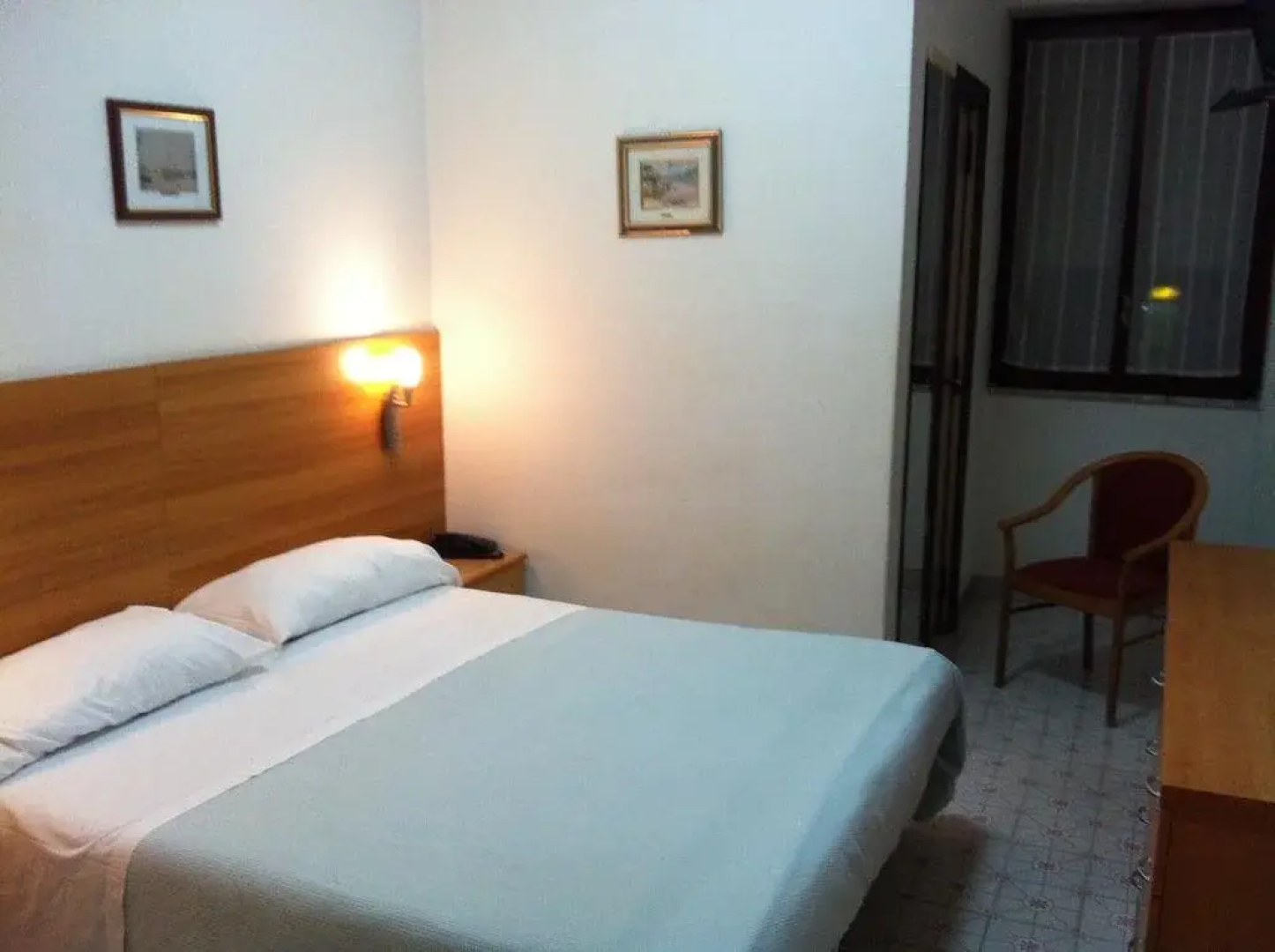 Frank Hotel