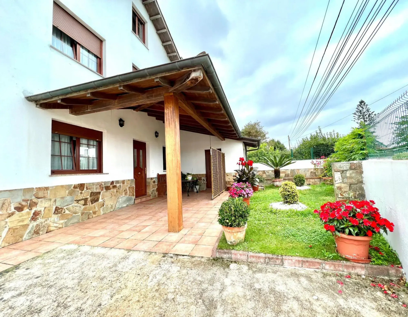 Preciosa casa con,Wifi, BBQ y terraza en Cadavedo