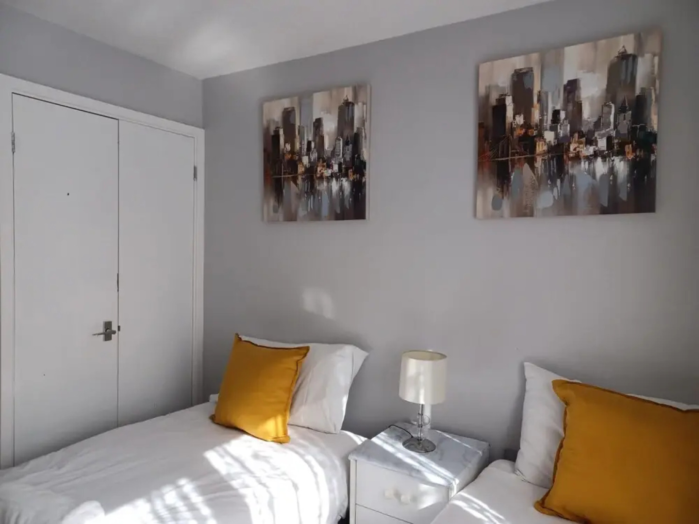 White Door Malt-Huku Kwetu (Dunstable)