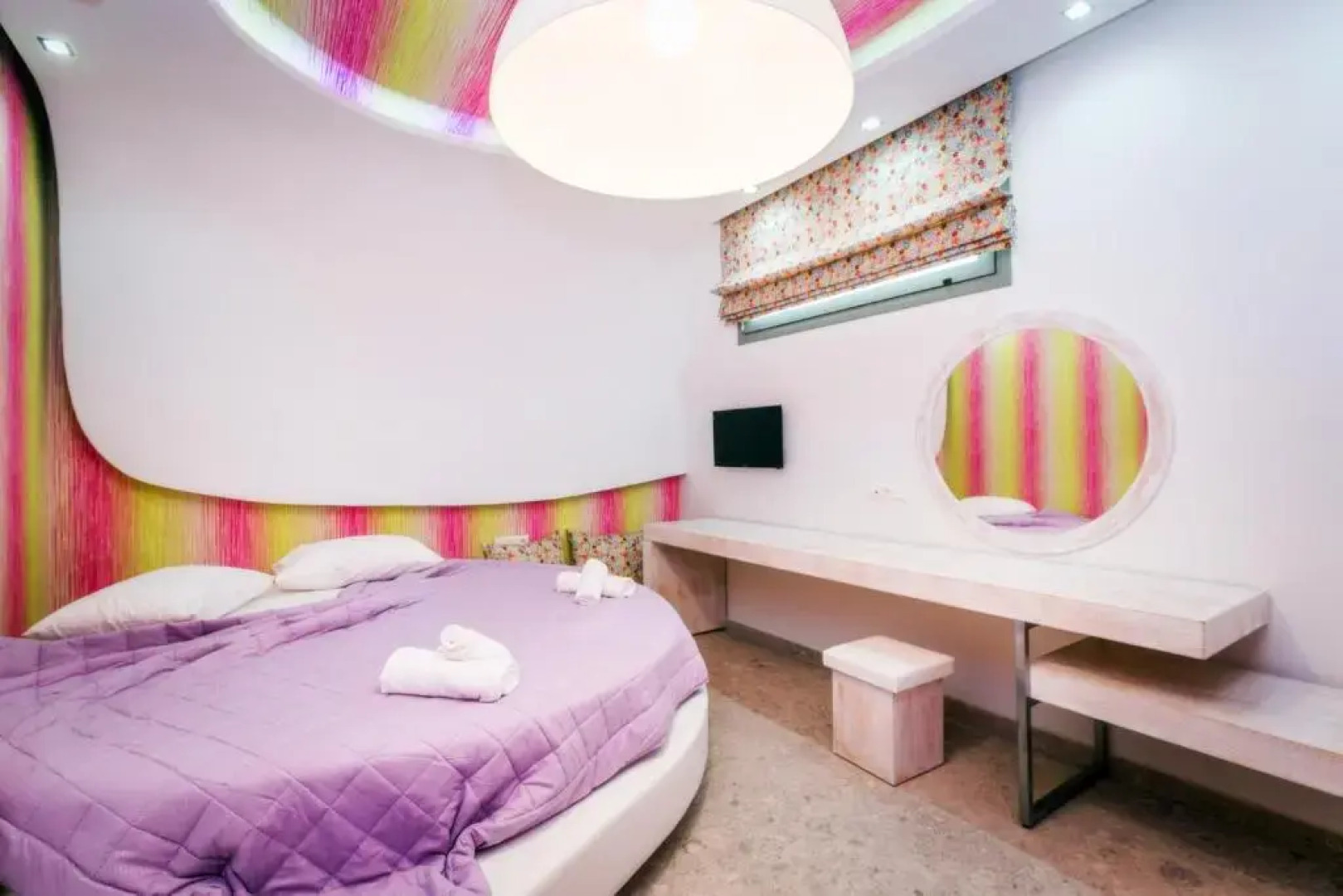 The Elegant Apartments