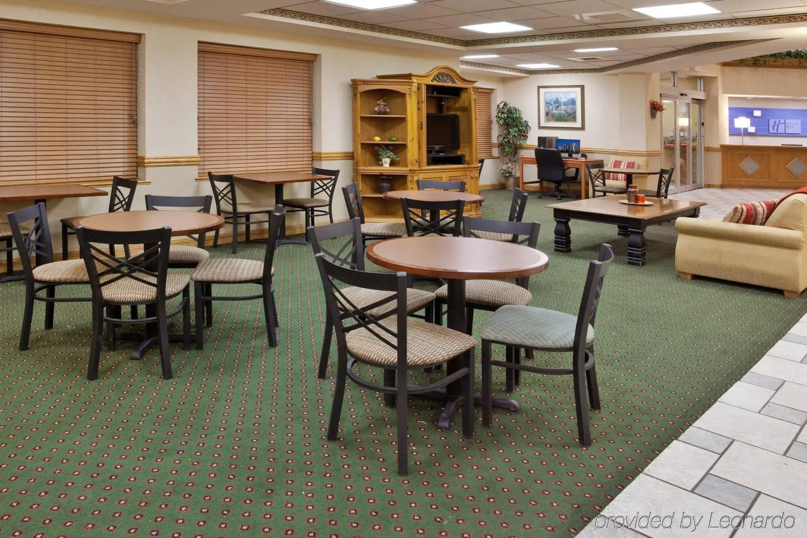 Holiday Inn Express Hotel & Suites Columbus SW-Grove City by IHG