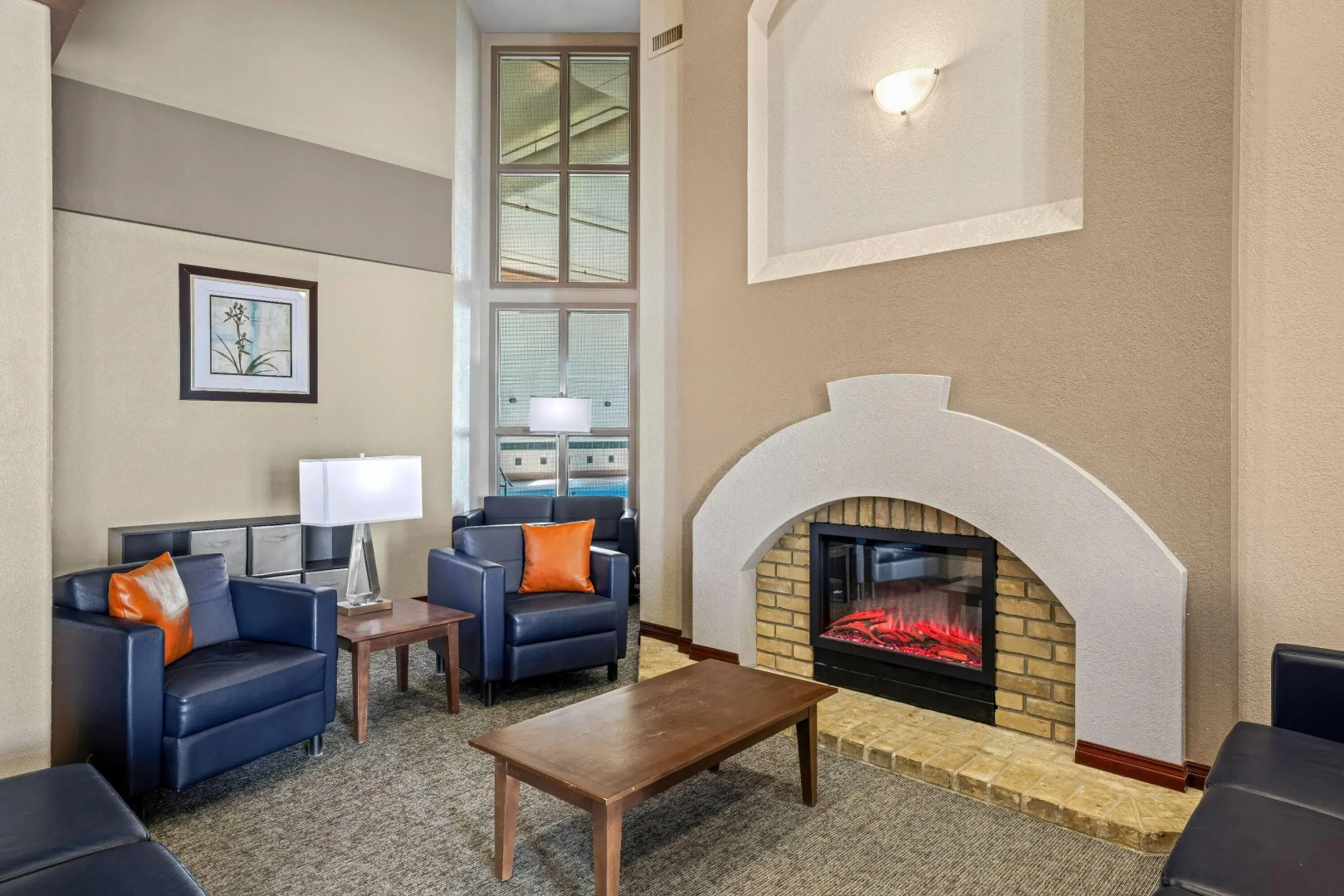 Days Inn & Suites by Wyndham Winkler