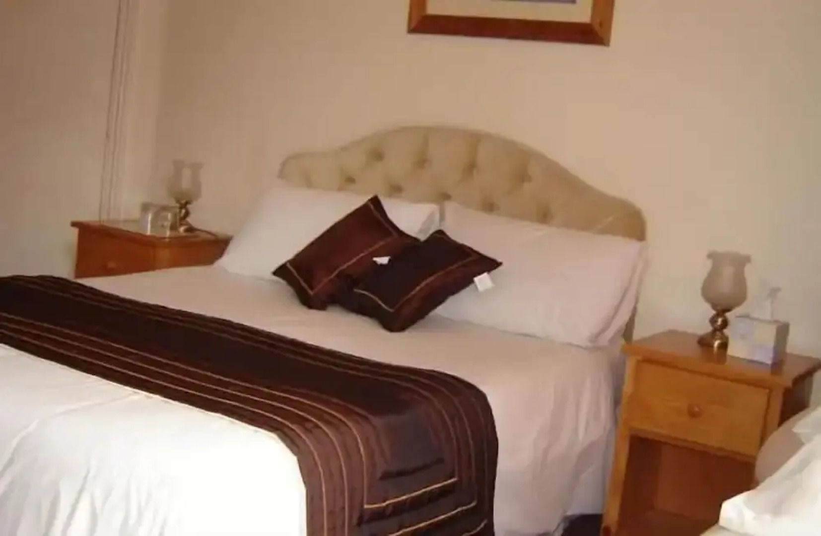 White House View Guest House