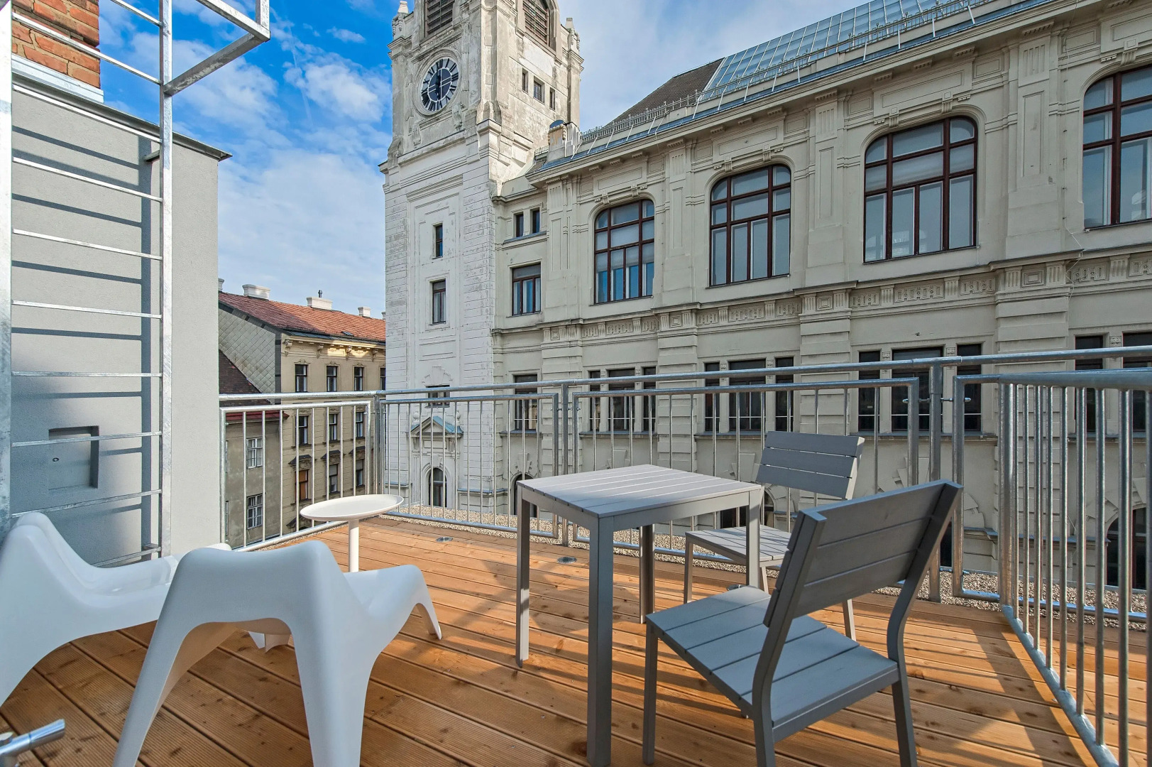 Apartments Mondscheingasse